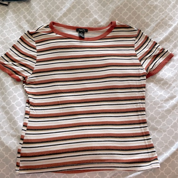 Rue 21 Striped Soft Top! - Picture 1 of 5